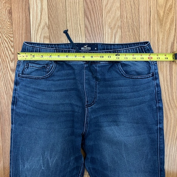 Hollister | Just Like Knit Relaxed Denim Joggers - Picture 4 of 6